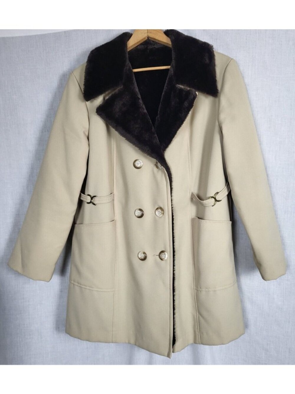 Vintage Women's Trench Coat Faux Fur Winter Long Warm Coat Sz M? Unisex